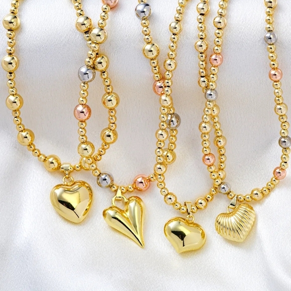 Radiant Gold Heart Necklace - Picture 6 of 8
